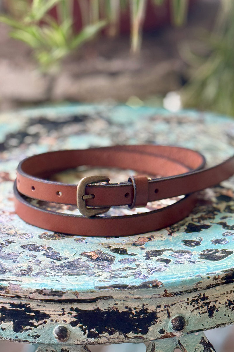 Buffalo leather belt, slimline with a classic brass buckle