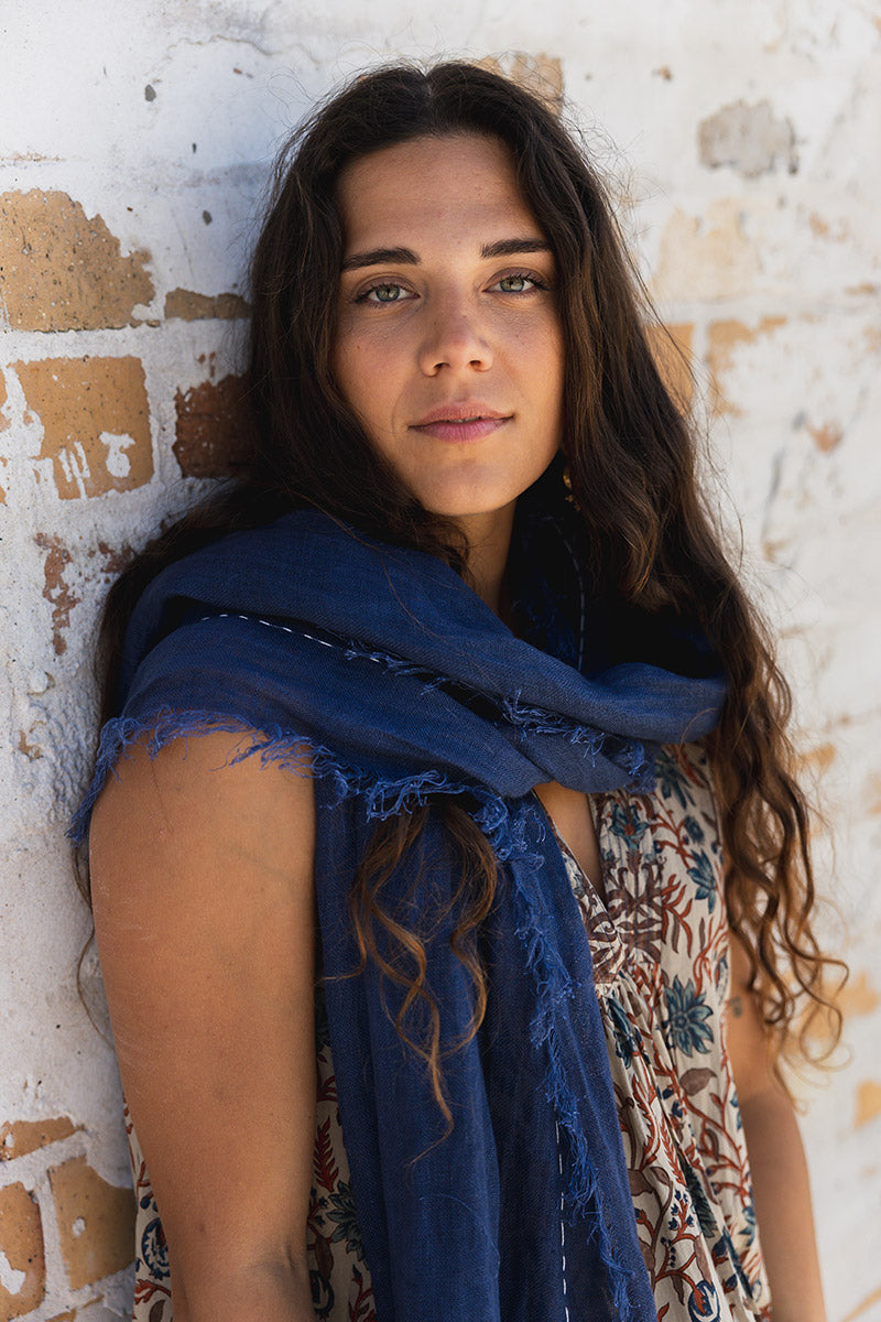Wild Hearts Linen Scarf - Navy