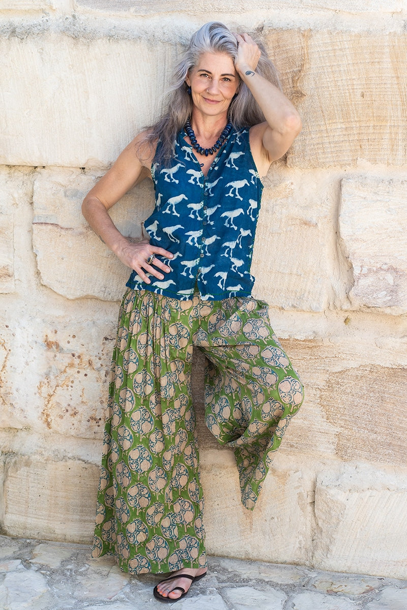 Womens, Tagai blouse, sleeveless, & Apanna Pants, 100% cotton, hand block print, in Indigo Crow & Edentree