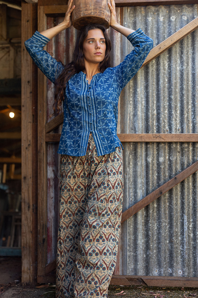 Saanvi Pants - Neelam