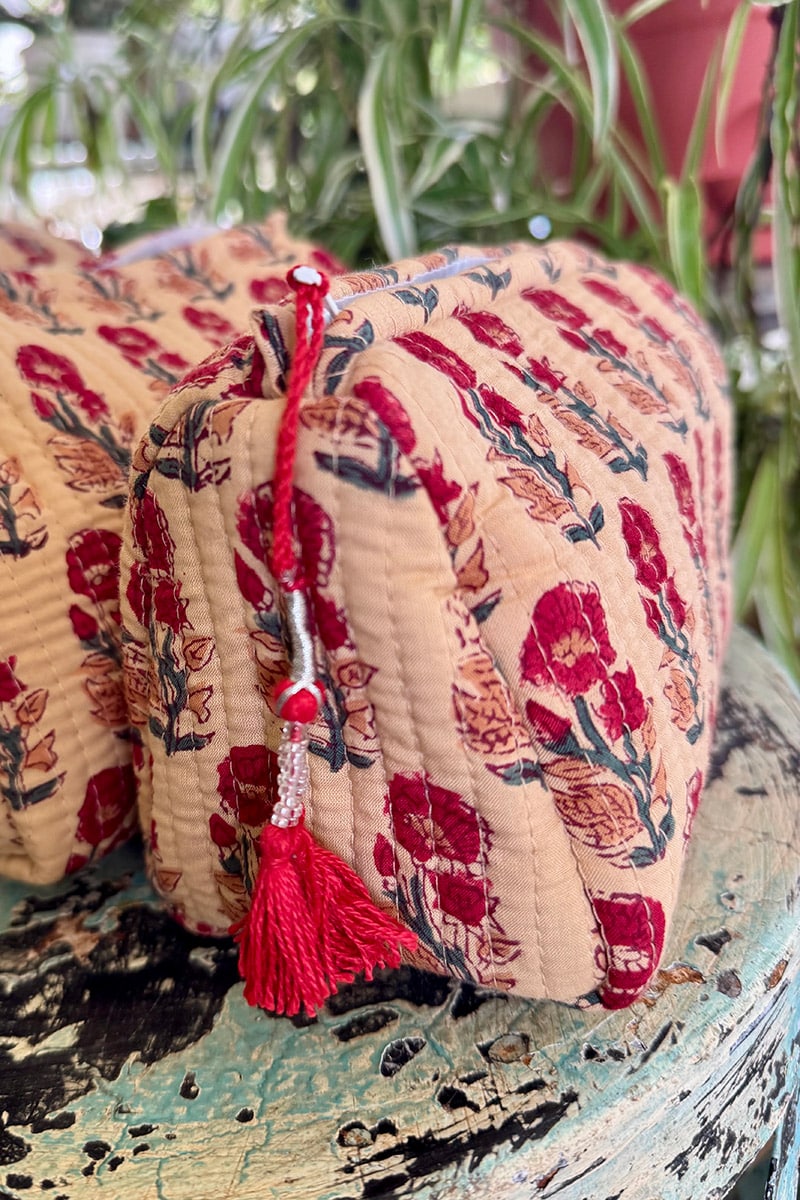 Home - Living - Wash Bag - Ruhani