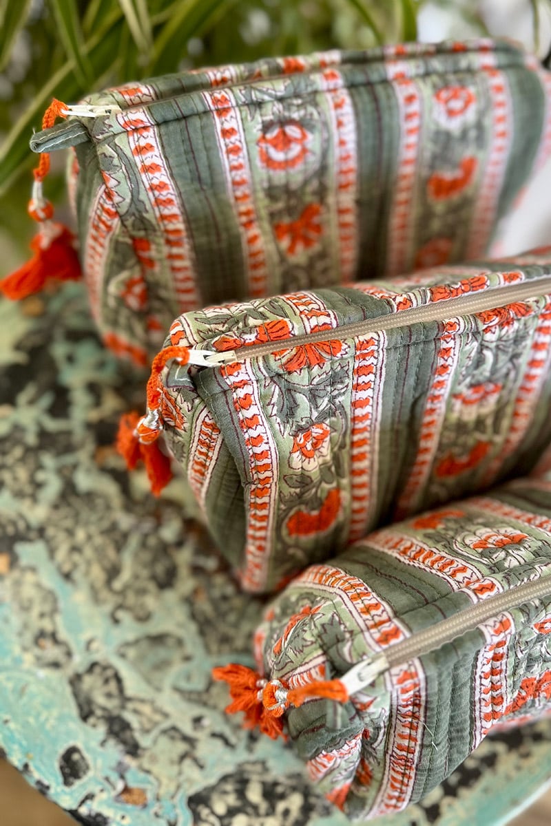 Home - Living - Wash Bag - Kumari