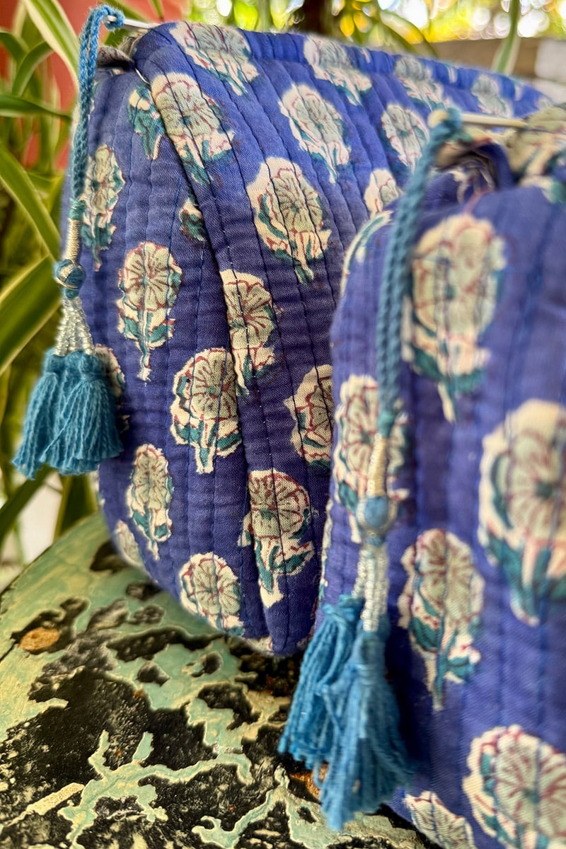 Home - Living - Wash Bag - Bluebell