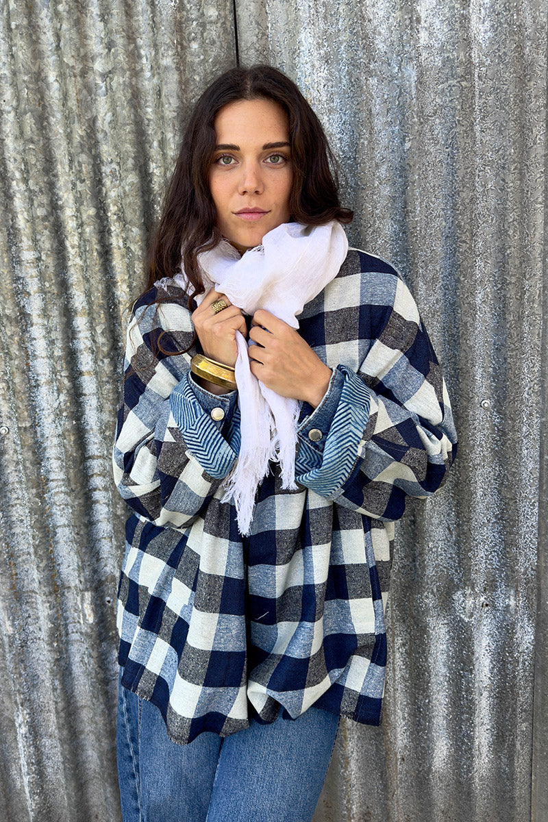 Wild Hearts Linen Scarf - Coconut
