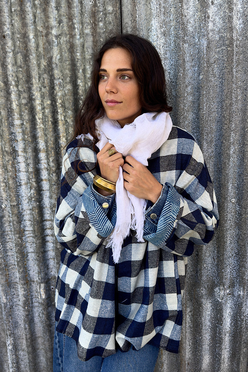 Wild Hearts Linen Scarf - Coconut