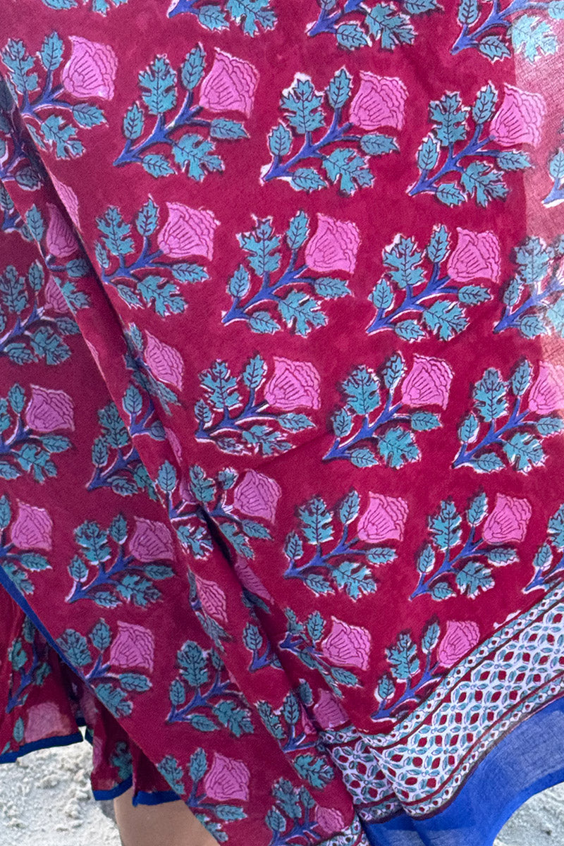 Sarong, 100% Cotton, hand block print. Pink & Red - Ruby Veda