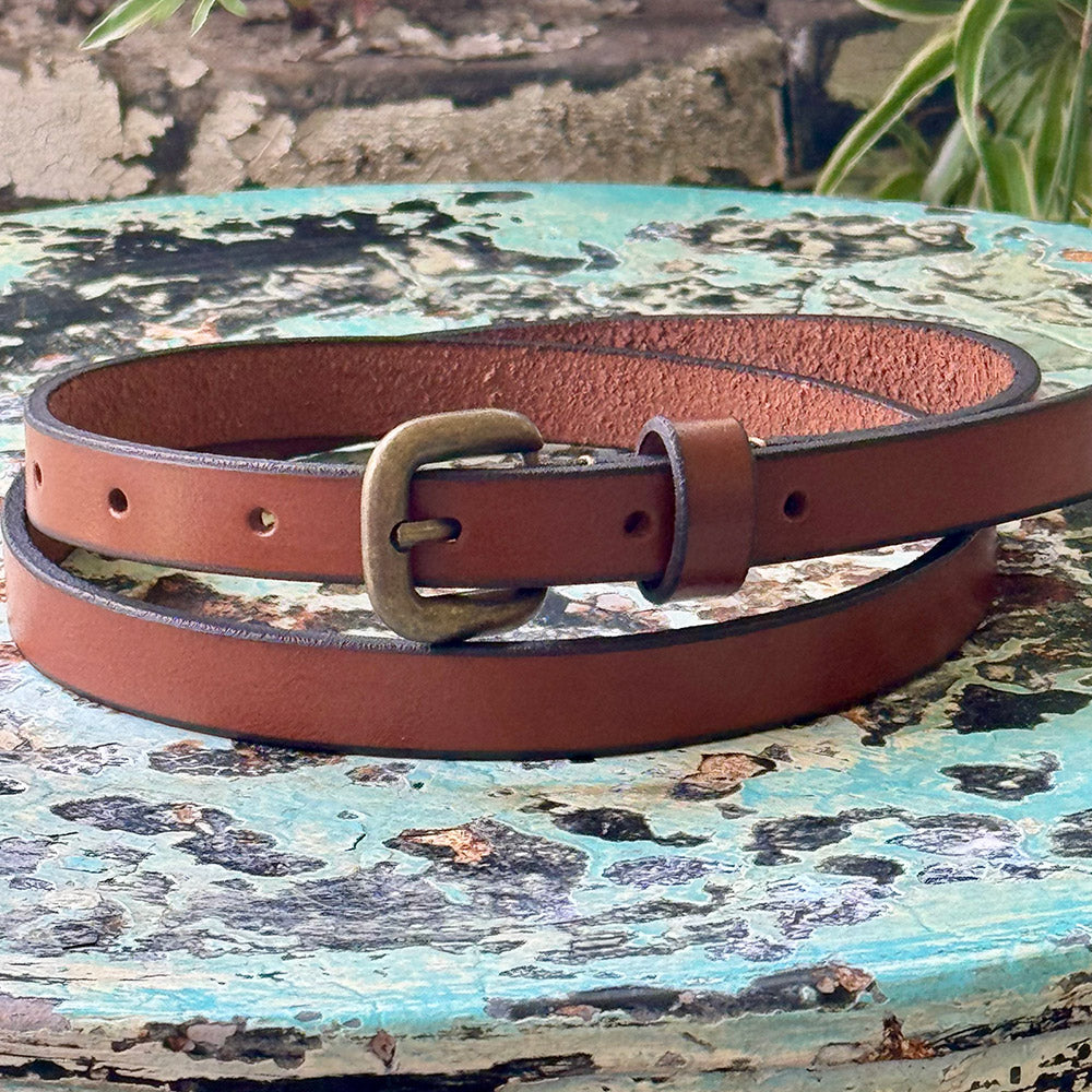 Buffalo leather belt, slimline with a classic brass buckle