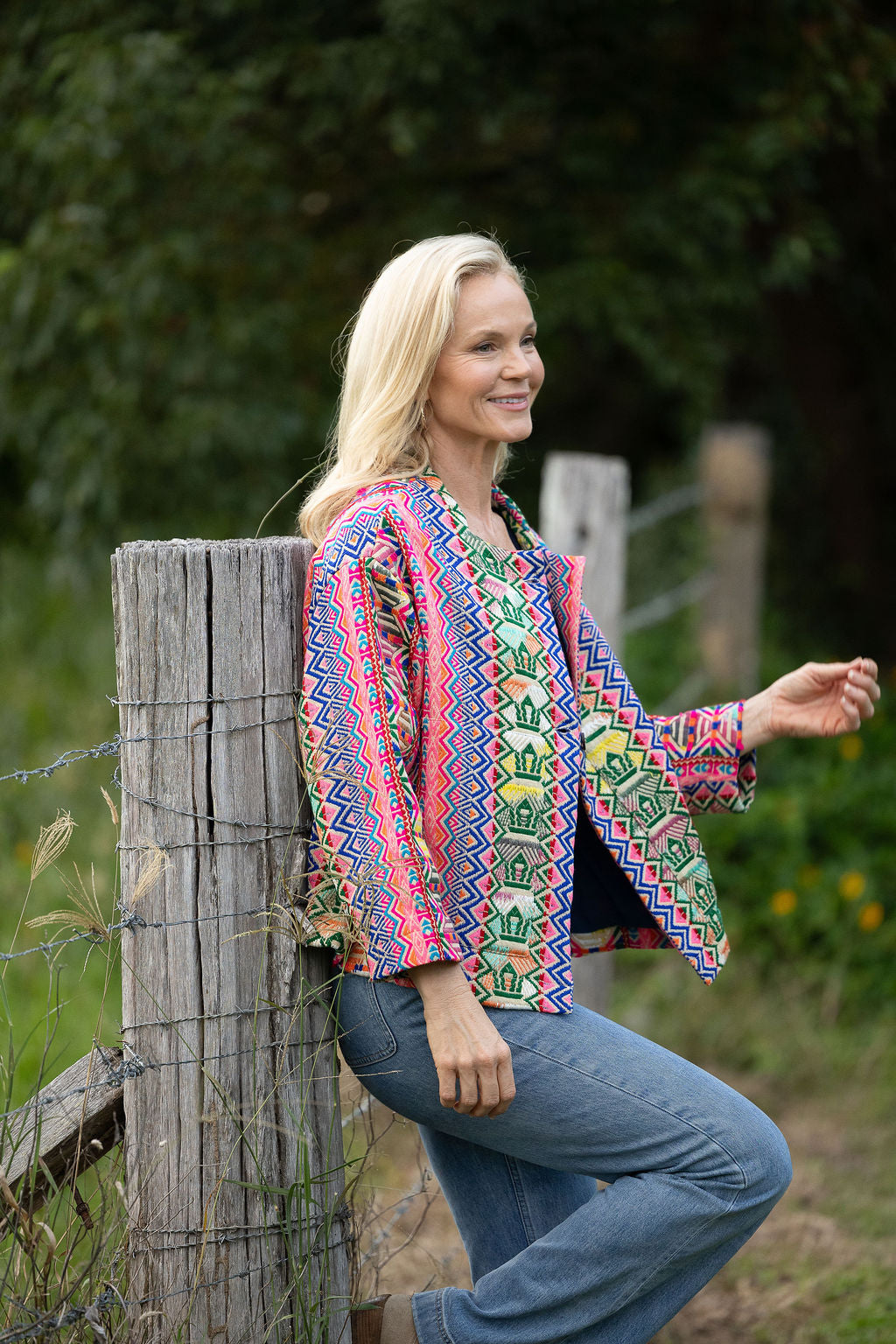 Womens Pachari Jacket, viscose/wool embroidered, vibrant Andean Sol