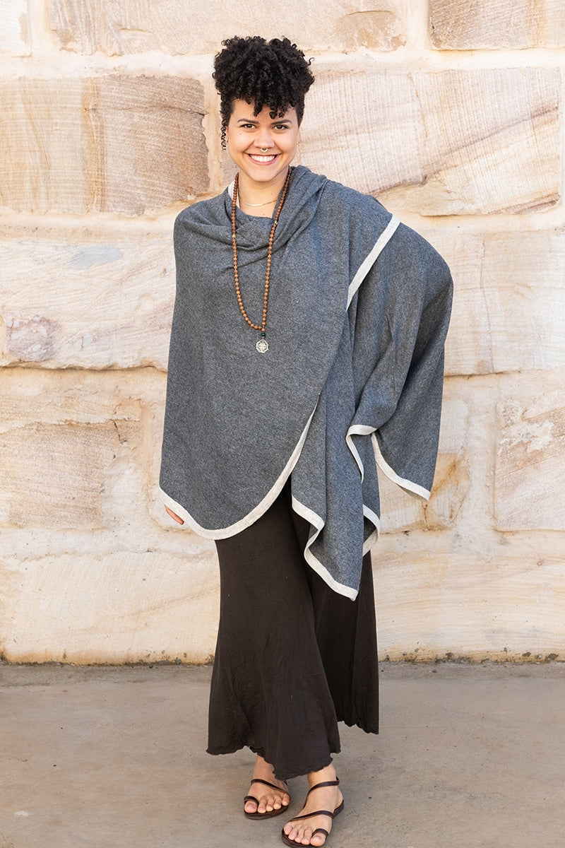 Kasmiri Cape/Shawl - Caricia