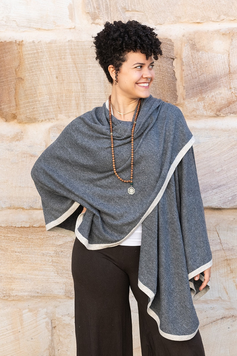 Kasmiri Cape/Shawl - Caricia