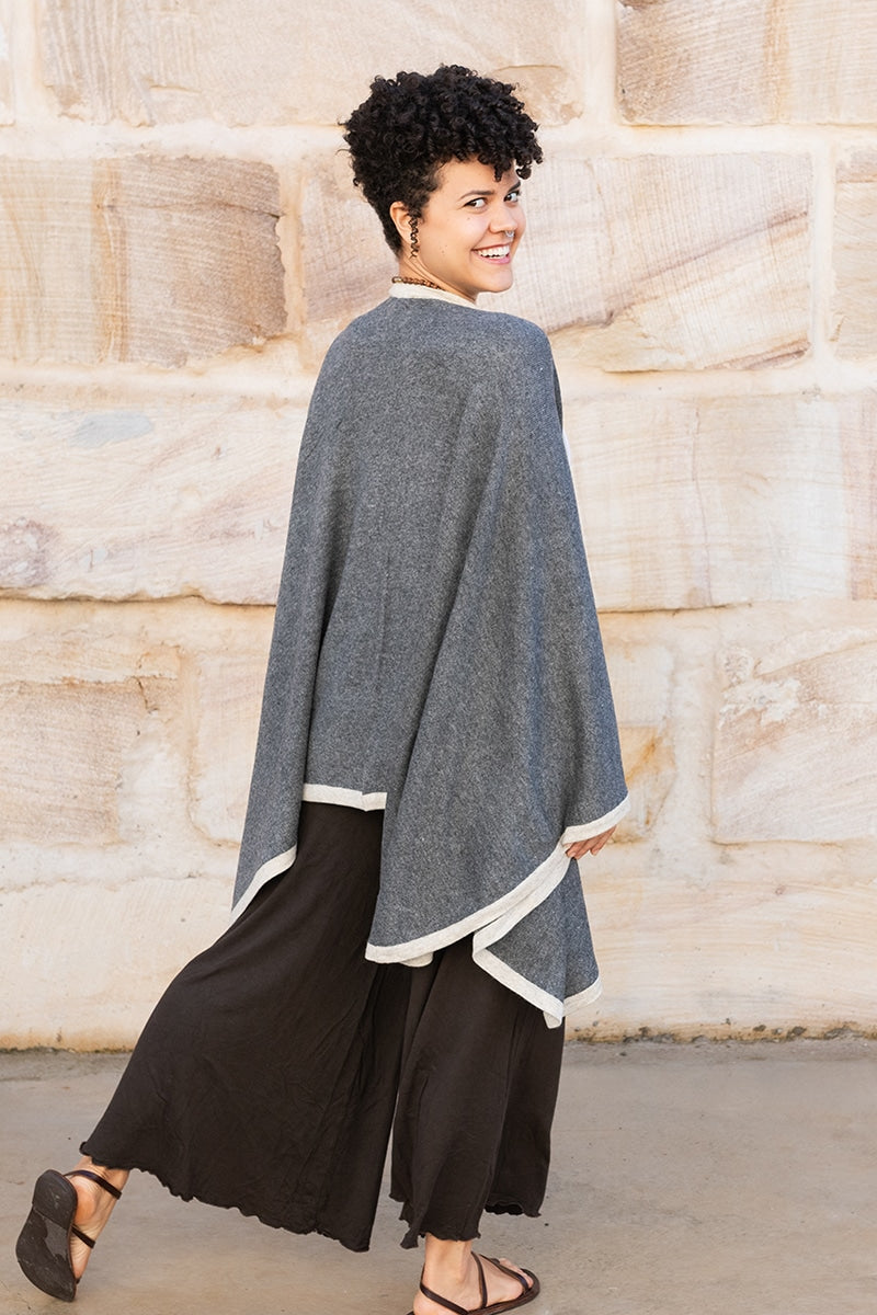 Kasmiri Cape/Shawl - Caricia
