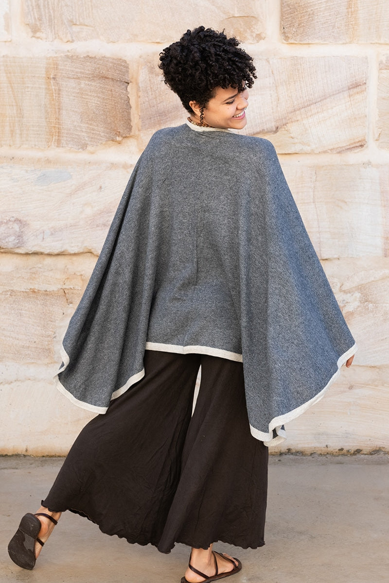 Kasmiri Cape/Shawl - Caricia