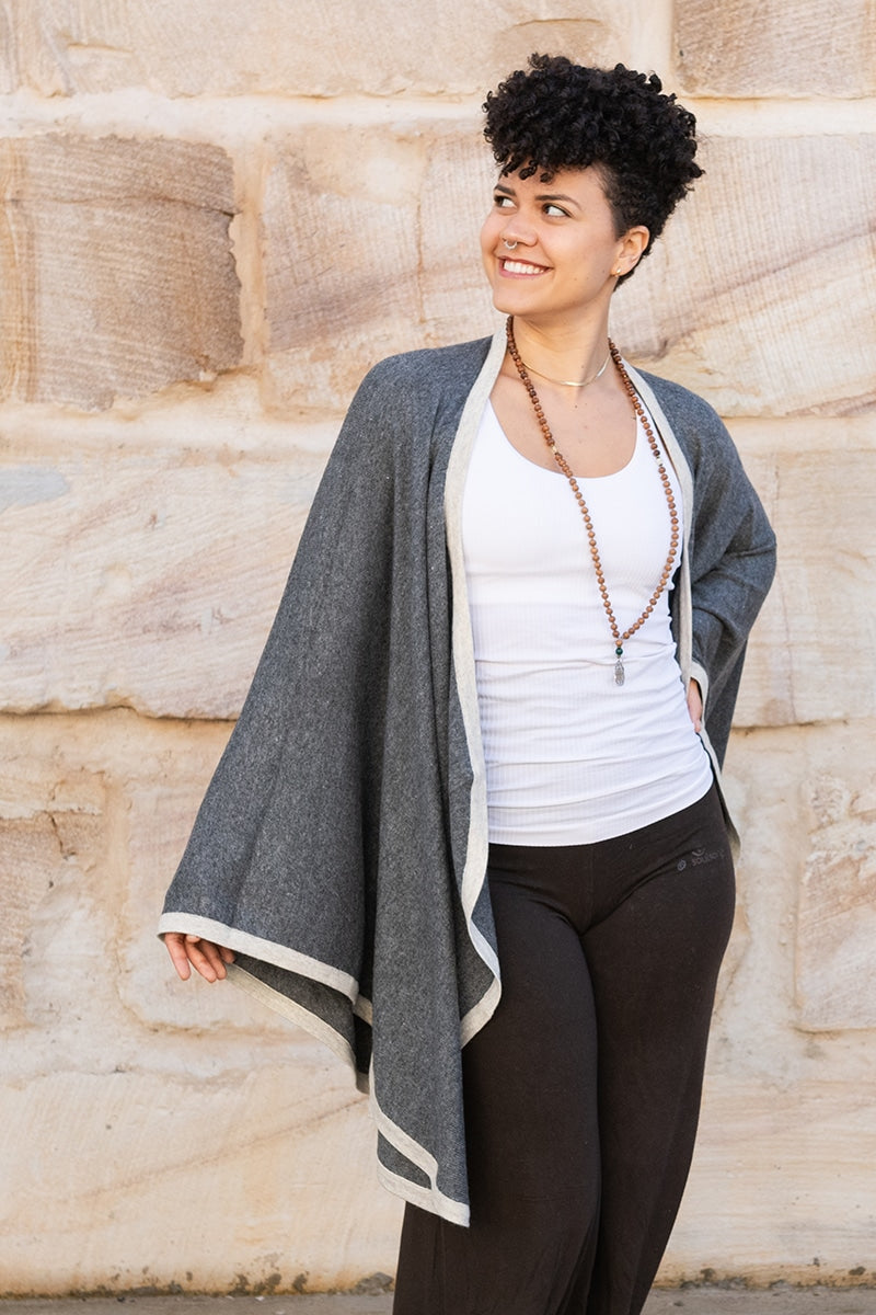 Kasmiri Cape/Shawl - Caricia