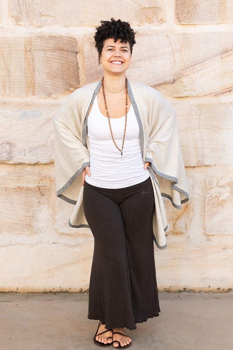 Kasmiri Cape/Shawl - Sonho