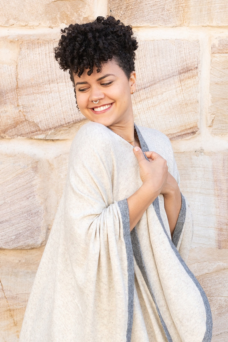 Kasmiri Cape/Shawl - Sonho