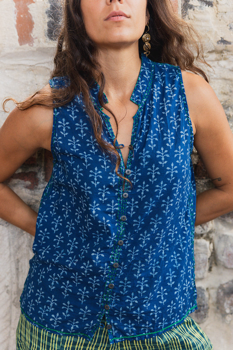 Tagai Blouse - Indigo Vana