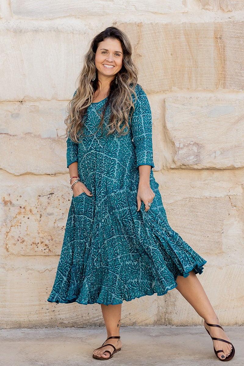 Flamenco Dress with Sleeves - Lapis Fantail