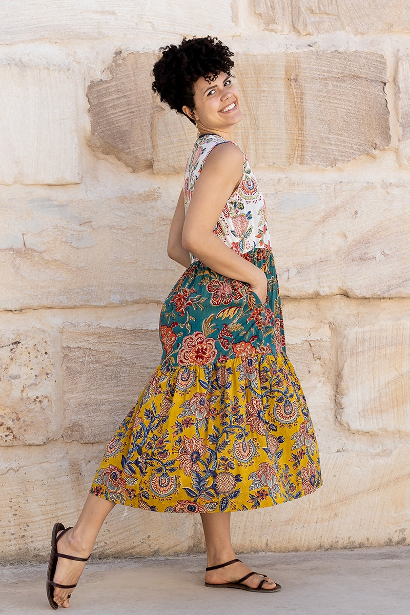 Jhali sleeveless - Boho Floral