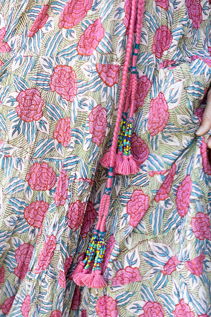 Woven and beaded belt - Coral
