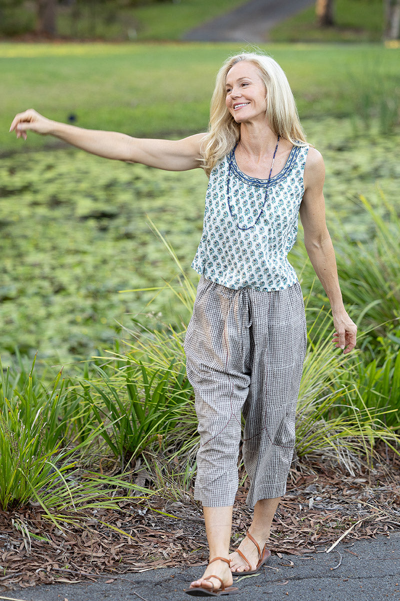 Womens Pants & Top, 100% Cotton, Hand Block Print, Summer. Sol Pants in Natural Kassis Check, Vayana top in Rhapsody.