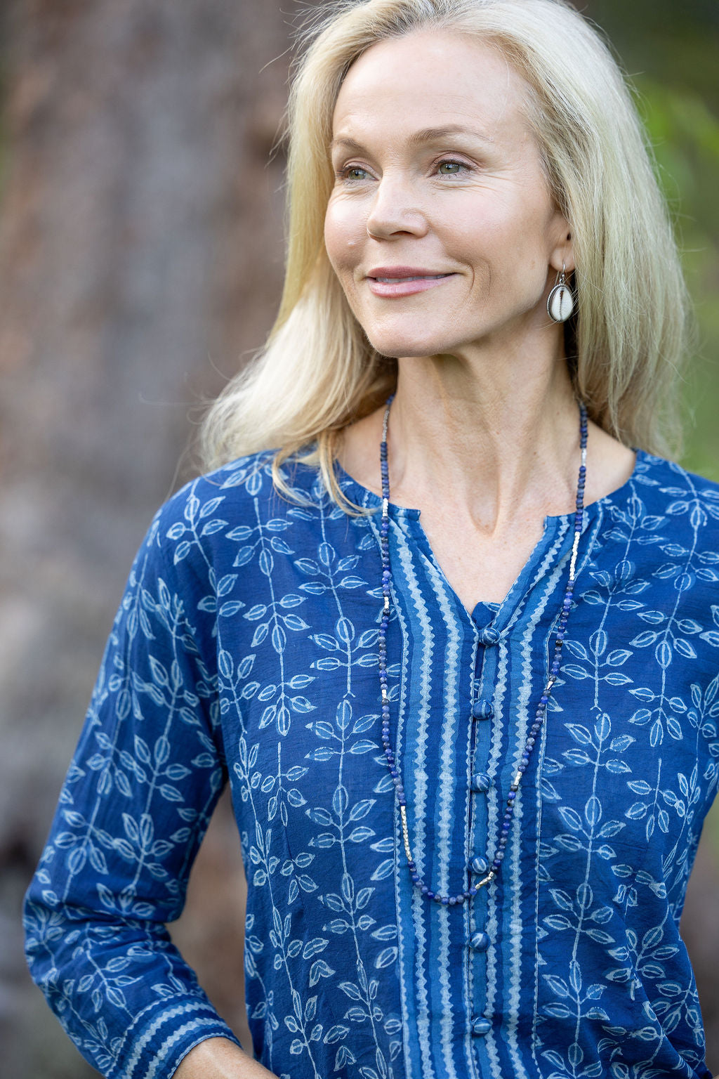 Womens, Mandalay blouse, 7/8 sleeve, 100% cotton, hand block print. In natural Indigo Rasa print.