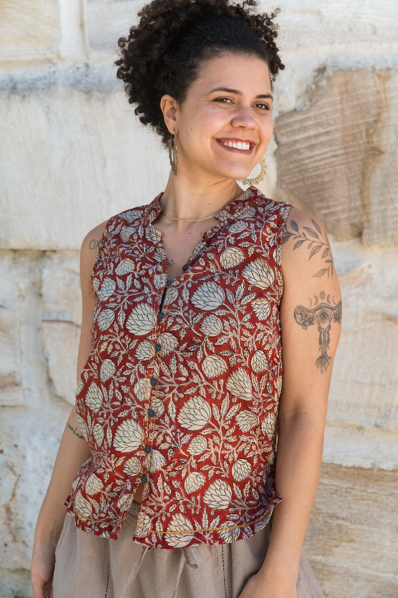 Womens, Tagai blouse, sleeveless, 100% cotton, hand block print, in natural rustic red - Jivana