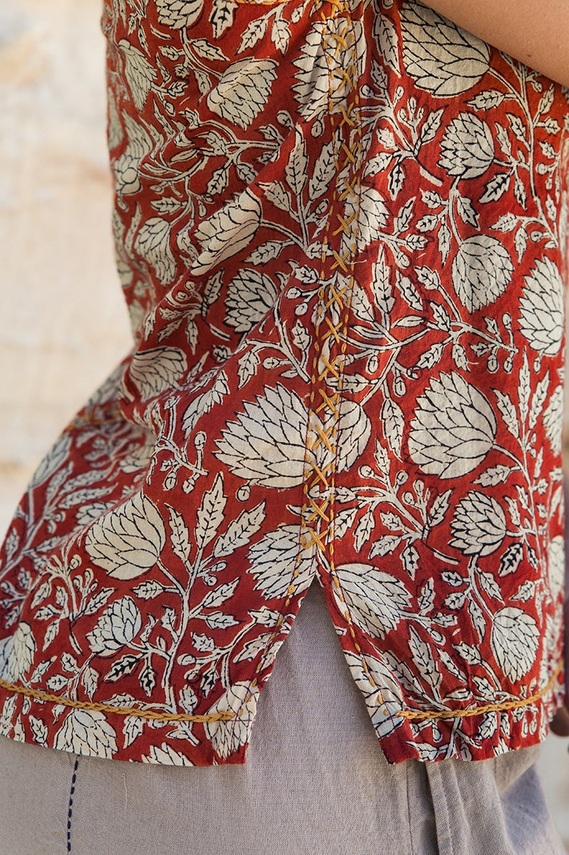 Womens, Tagai blouse, sleeveless, 100% cotton, hand block print, in natural rustic red - Jivana