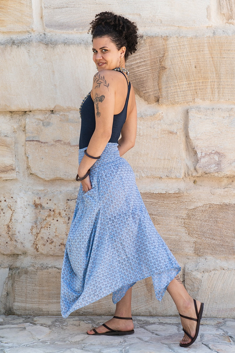 Womens, Coco Skirt, 100% cotton, hand block print. In soft light blue Floressa print