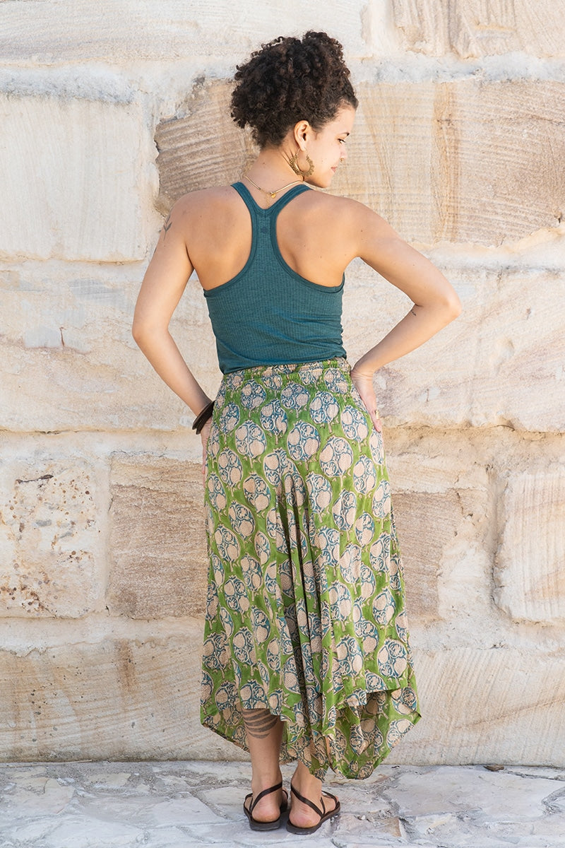 Womens, Coco Skirt, 100% cotton, hand block print. In vibrant green Edentree print