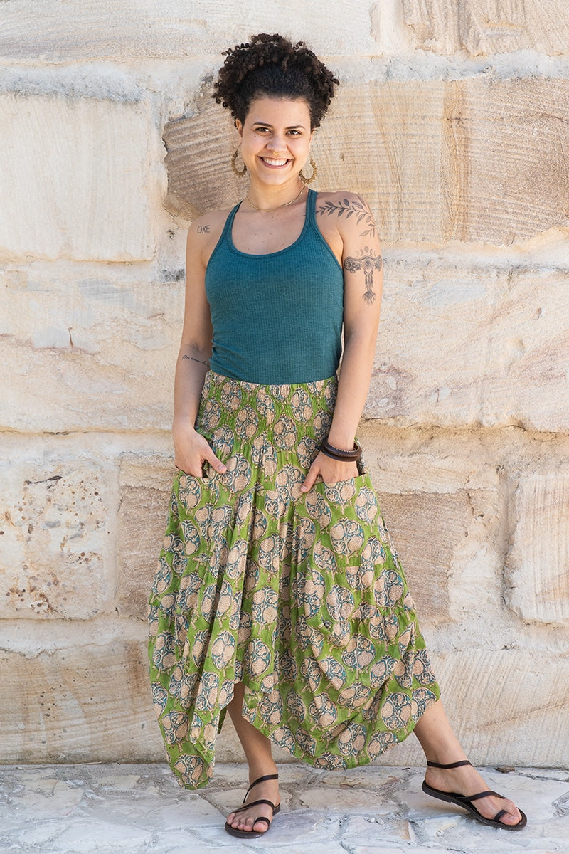 Womens, Coco Skirt, 100% cotton, hand block print. In vibrant green Edentree print