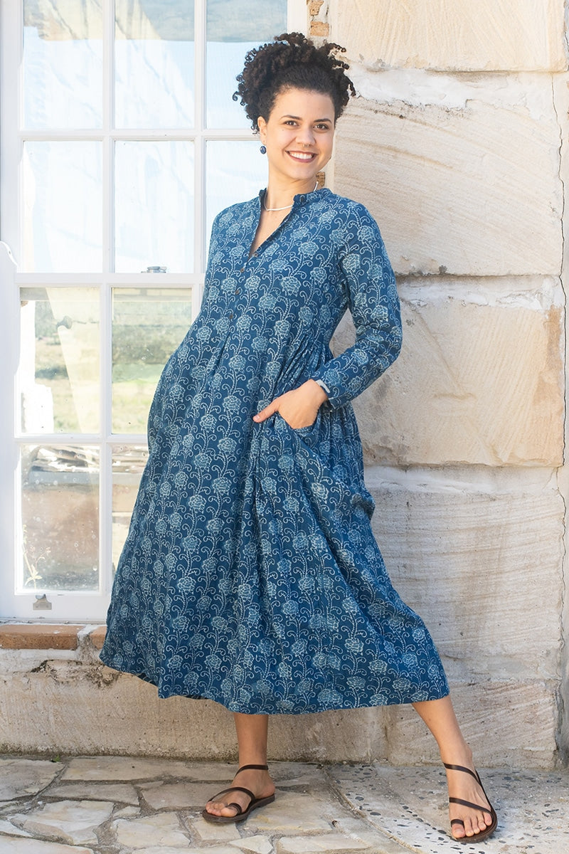 Womens Erika dress, 100% cotton, hand block print. In natural Indigo Lila print.