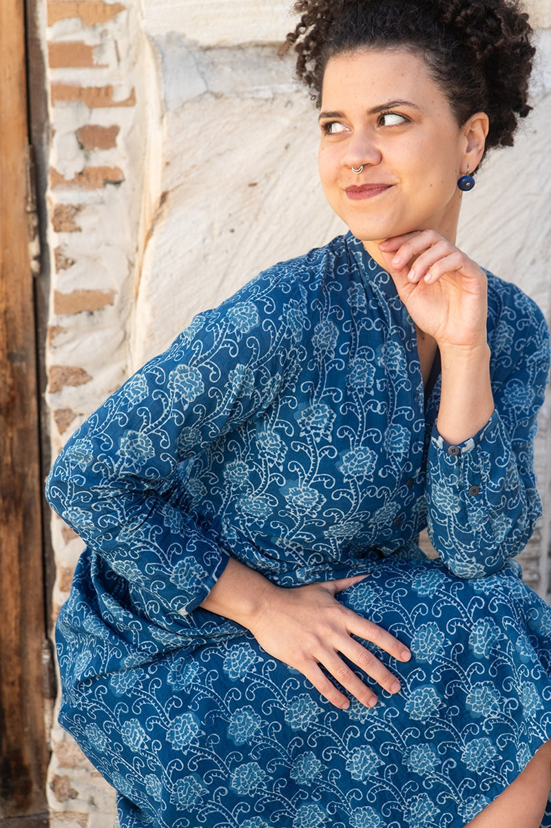 Womens Erika dress, 100% cotton, hand block print. In natural Indigo Lila print.