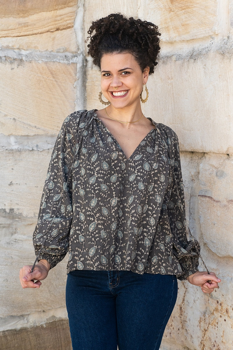 Womens, Morais blouse, full sleeve, 100% cotton, hand block print. In natural Kassis Raga