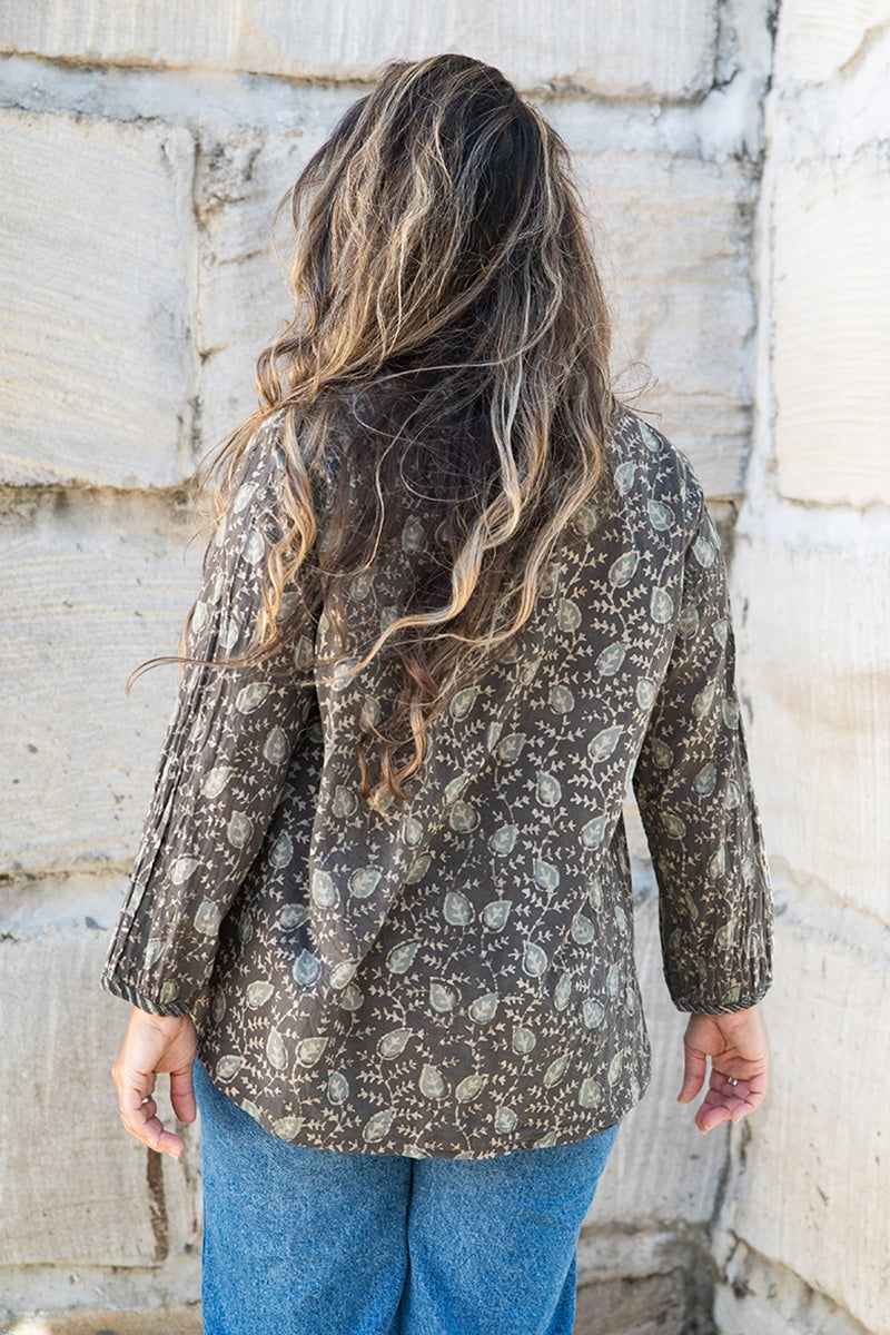 Womens, Kora blouse, full sleeve, 100% cotton, hand block print. In natural Kassis Raga print.