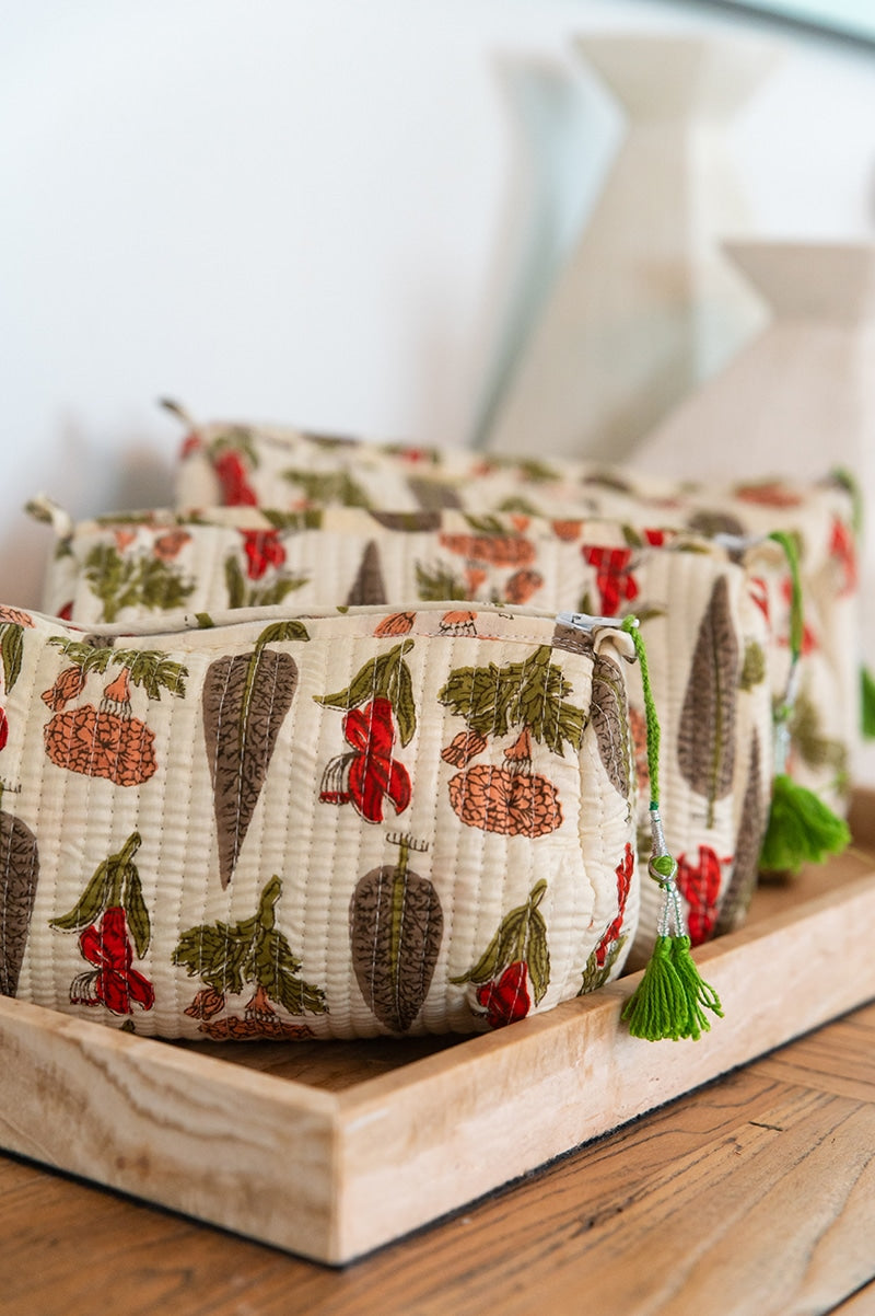 Wash Bags, accessories, Hand block prints, plastic lined with inside pockets. Small, Medium and Large. Herb Garden