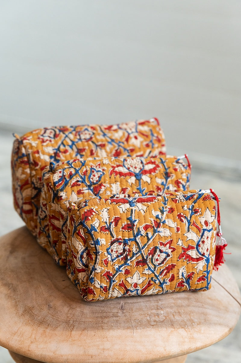 Wash Bags, accessories, Hand block prints, plastic lined with inside pockets. Small, Medium and Large. Tanglewood