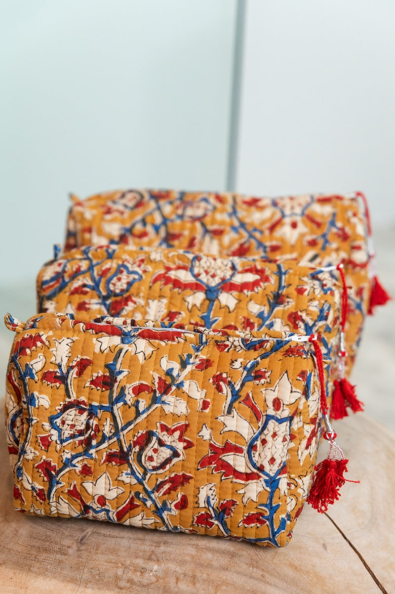 Wash Bags, accessories, Hand block prints, plastic lined with inside pockets. Small, Medium and Large. Tanglewood