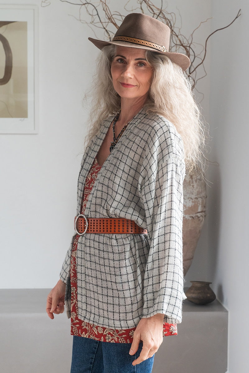 Womens soft and comfortable, Ethereal Cardigan, in acrylic/viscose. Pepper & Salt