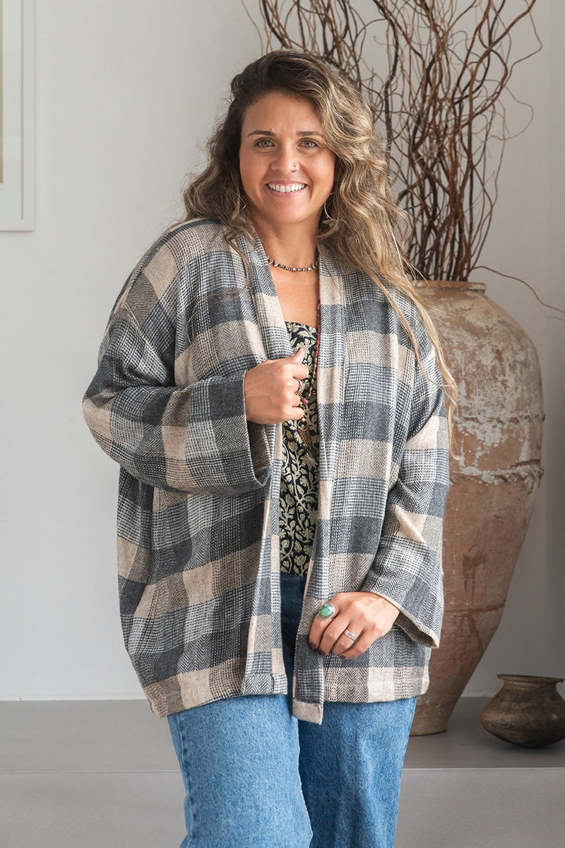 Womens soft and comfortable, Ethereal Cardigan, in acrylic/viscose. Sand & Stone