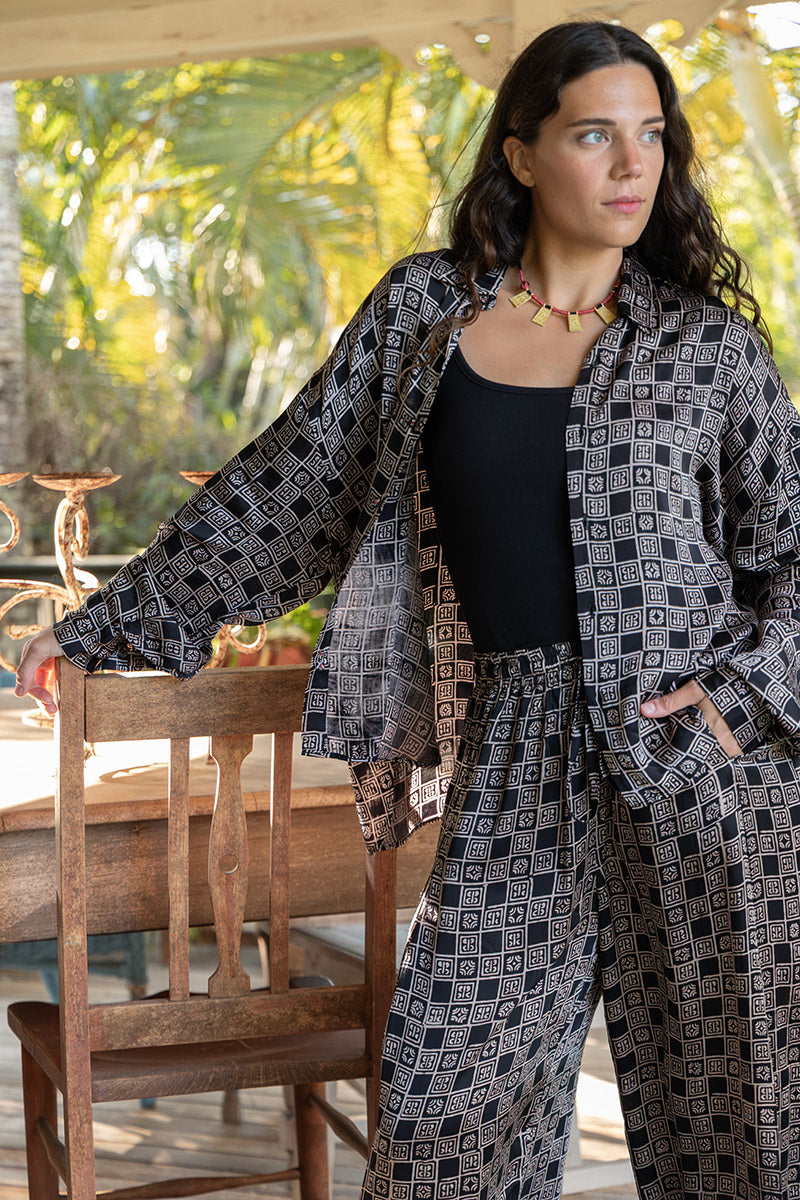 Saanvi Blouse - Noir (Satin)