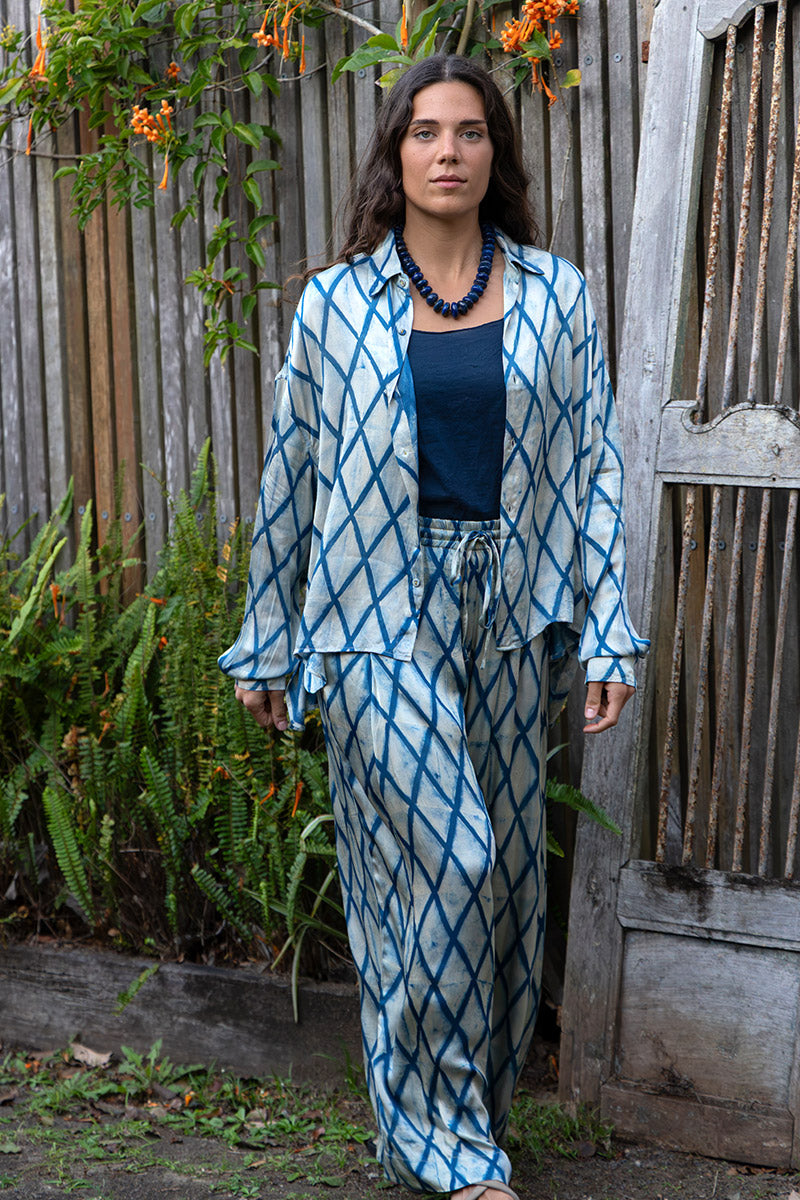 Saanvi Pants - Indigo Diamond (Satin)