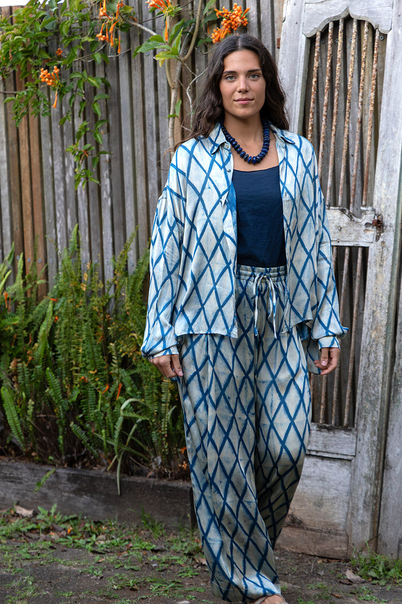 Saanvi Pants - Indigo Diamond (Satin)