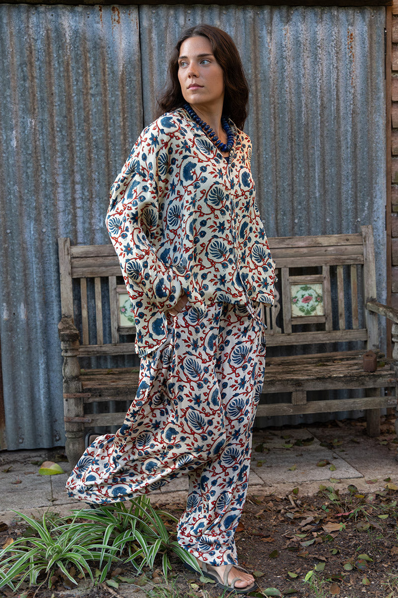 Saanvi Set - Lustre (Satin)