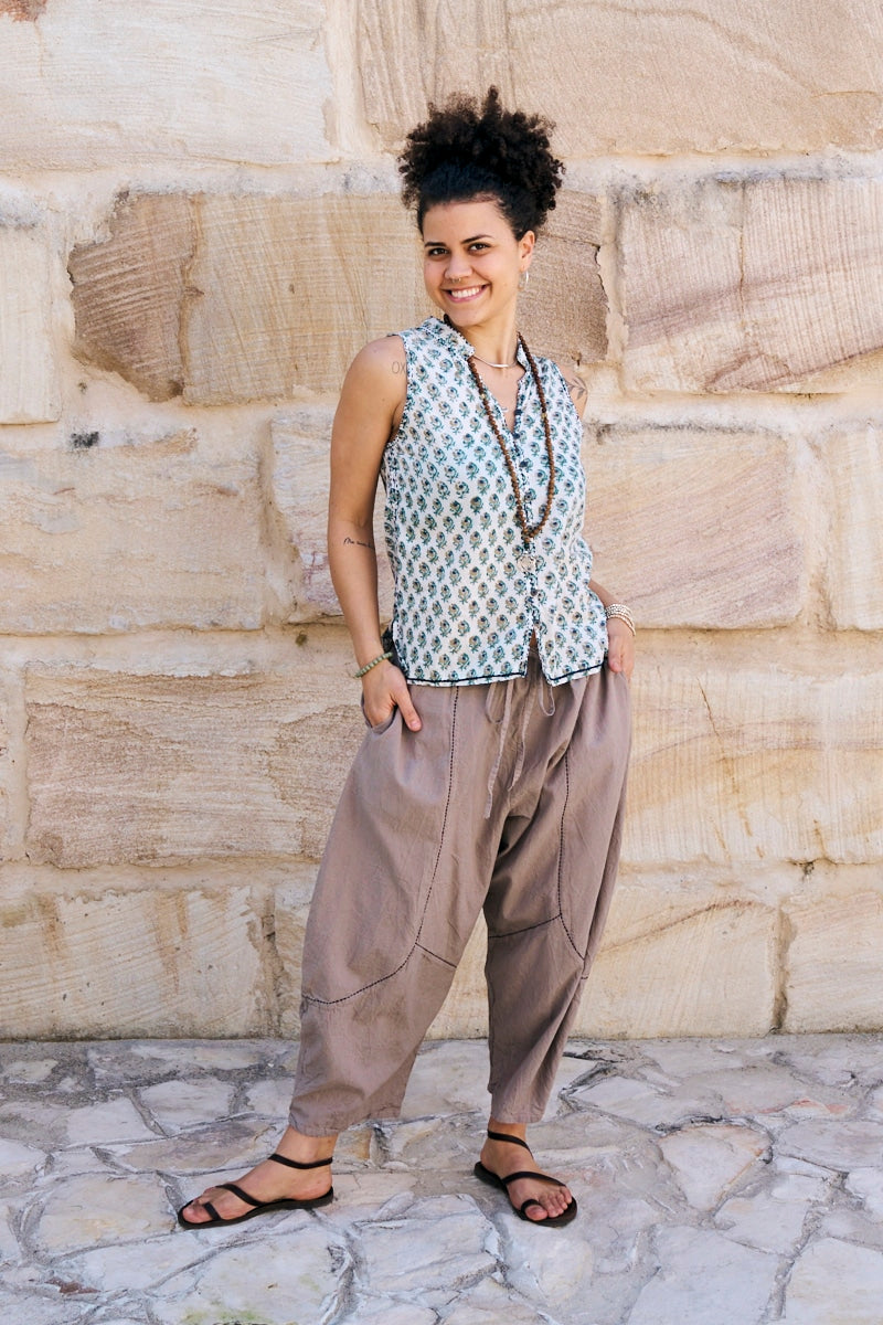 Womens, Tagai Blouse, sleeveless, & Sol Pant, 100% cotton, hand block print, hand stitched, in Rhapsody & Stone