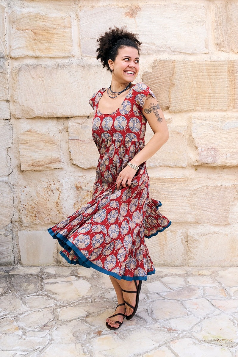 Womens Jalabi dress, 100% cotton, hand block print. In red Pomeray