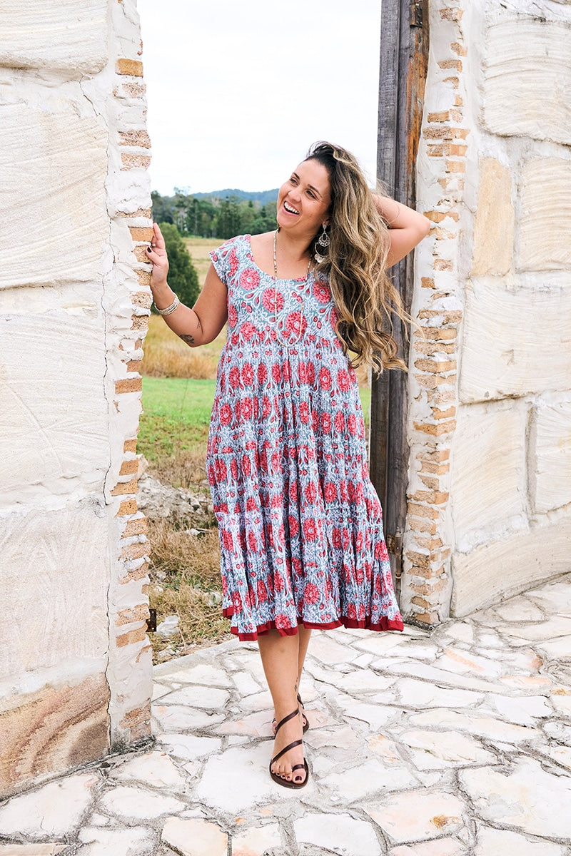 Womens Jalabi dress, 100% cotton, hand block print. In Floria