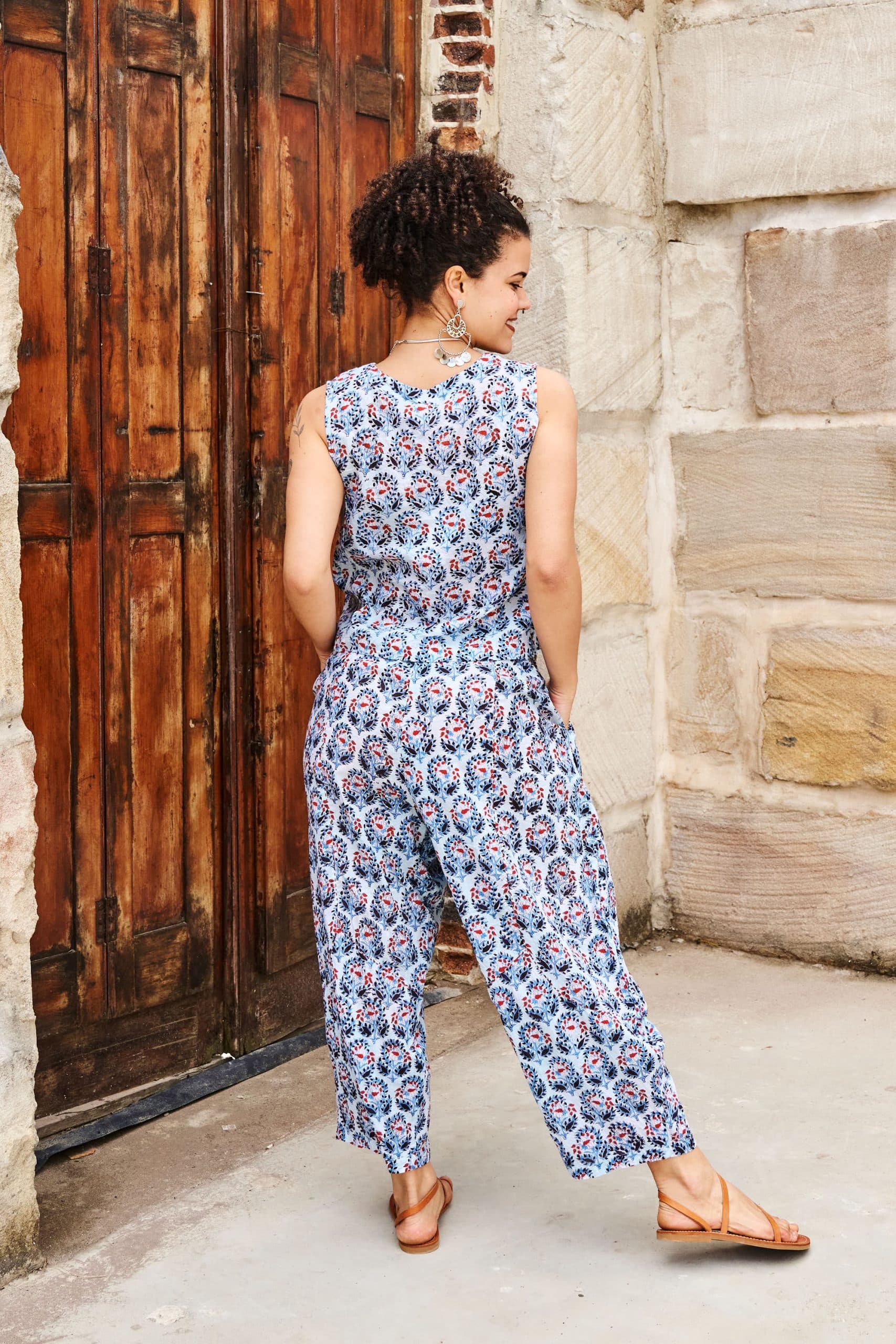 Womens Tops & Pants, 100% Cotton, Hand Block Print, Summer. Lola top & Sol Pants in saphire blue with a pop of red - Saphira