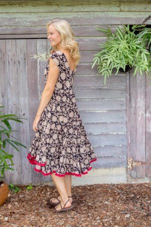 Jalabi Dress - Black Magnolia