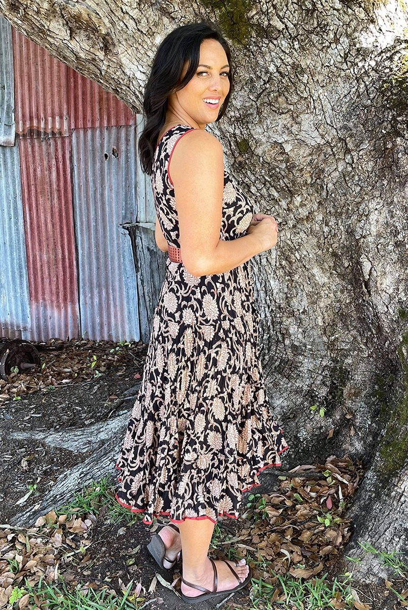 Flamenco Dress - Black Magnolia