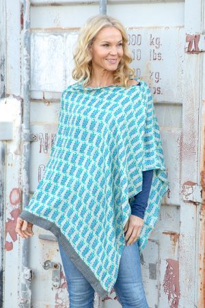 Vintage Wool Poncho Wrap - Bluebell